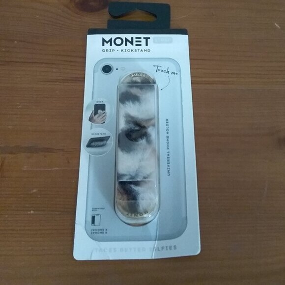 NEW Monet Plush Grip-Kickstand Strap LIGHTER Animal Print - Picture 3 of 5